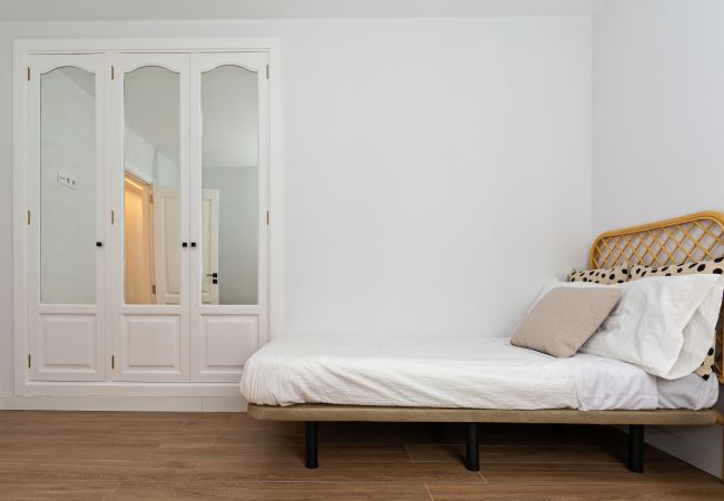 Apartment in Arrecife - Luxury Beach Views 2BR House - Private Parking Apartment in Arrecife - Luxury Beach Views 2BR House - Private Parking