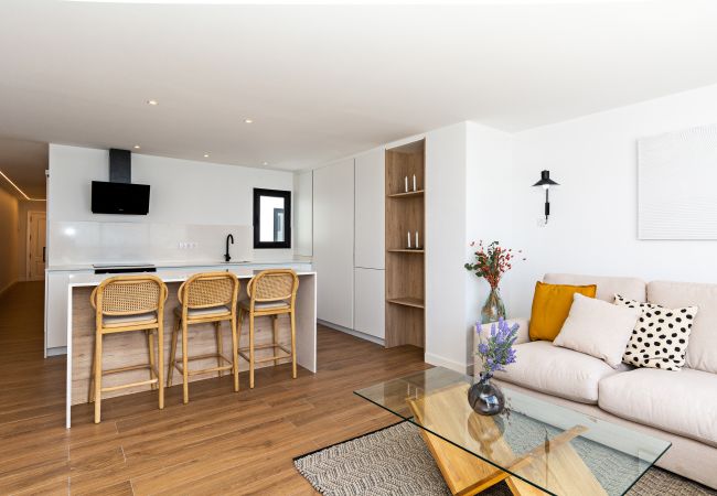 Apartment in Arrecife - Luxury Beach Views 2BR House - Private Parking Apartment in Arrecife - Luxury Beach Views 2BR House - Private Parking