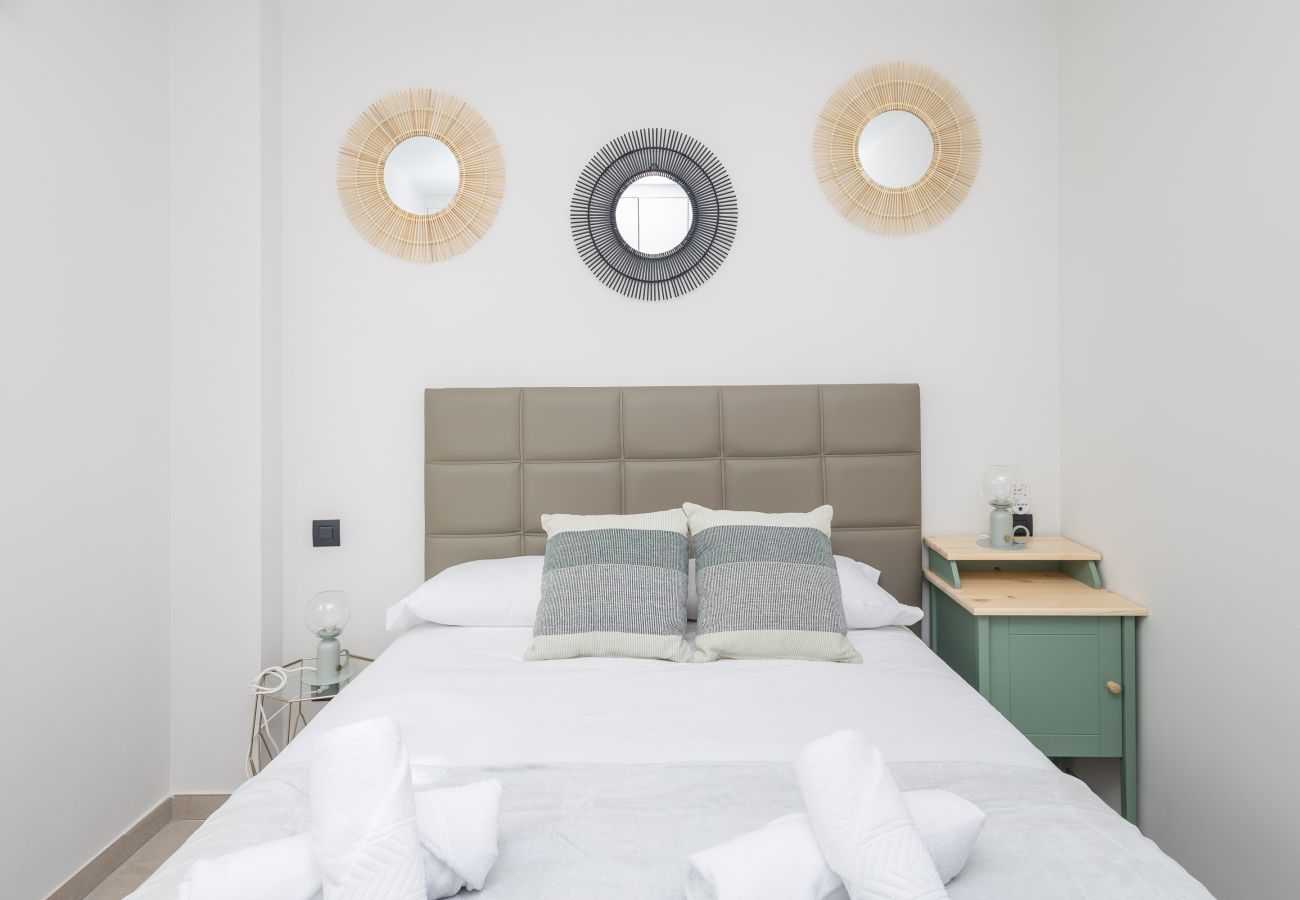 Apartment in Las Palmas de Gran Canaria - 2BR New Pretty Home next to Las Canteras Beach Apartment in Las Palmas de Gran Canaria - 2BR New Pretty Home next to Las Canteras Beach