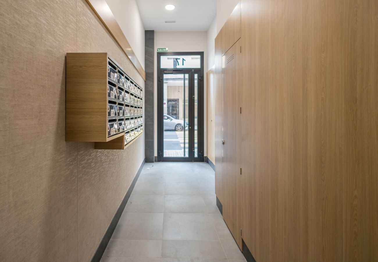 Apartment in Las Palmas de Gran Canaria - 2BR New Pretty Home next to Las Canteras Beach Apartment in Las Palmas de Gran Canaria - 2BR New Pretty Home next to Las Canteras Beach