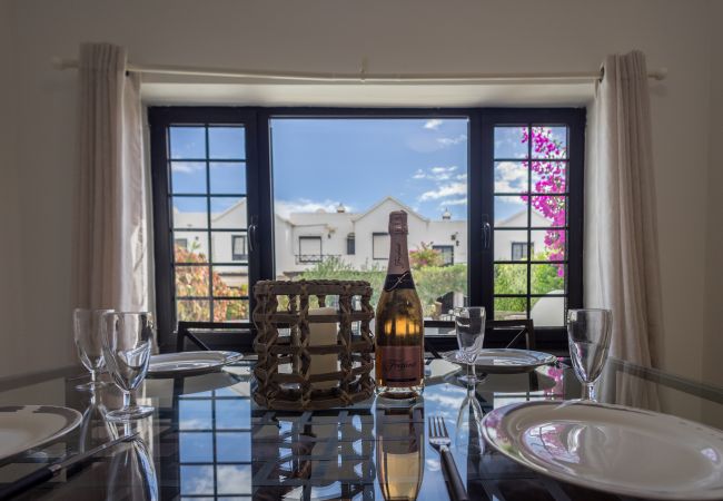 House in Mogán - 3BR House - Parking - Pool - 15 min walk to Beach House in Mogán - 3BR House - Parking - Pool - 15 min walk to Beach