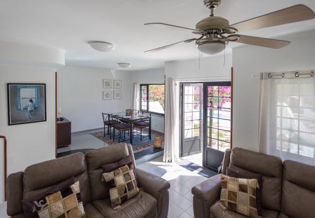 House in Mogán - 3BR House - Parking - Pool - 15 min walk to Beach House in Mogán - 3BR House - Parking - Pool - 15 min walk to Beach