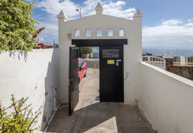 House in Mogán - 3BR House - Parking - Pool - 15 min walk to Beach House in Mogán - 3BR House - Parking - Pool - 15 min walk to Beach