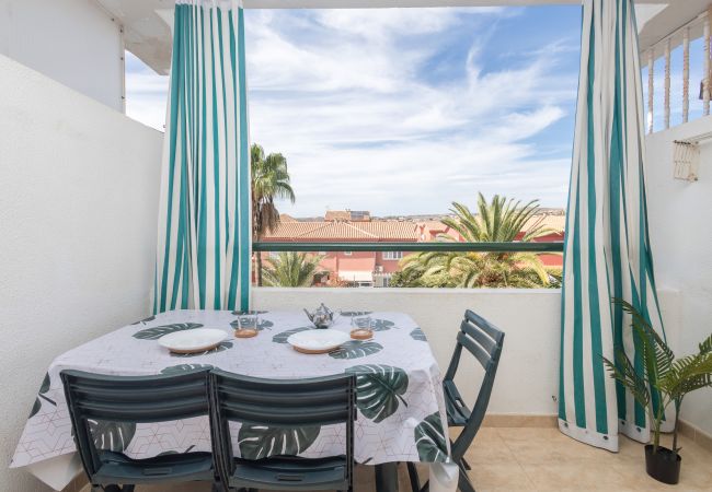  in San Bartolomé de Tirajana - Floral Home - Large Private Terrace with Pool