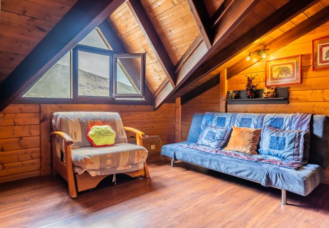 House in Candelaria - 4BR Candelaria Wooden House -Pool, Views & Parking House in Candelaria - 4BR Candelaria Wooden House -Pool, Views & Parking