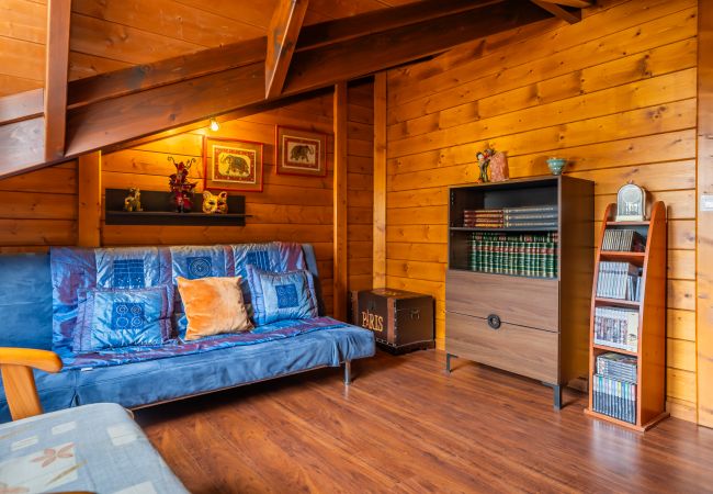 House in Candelaria - 4BR Candelaria Wooden House -Pool, Views & Parking House in Candelaria - 4BR Candelaria Wooden House -Pool, Views & Parking