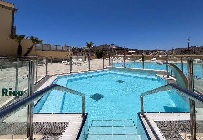 Bungalow in Mogán - 3BR Valley Dreamhouse -Solarium Terrace AirCon & P Bungalow in Mogán - 3BR Valley Dreamhouse -Solarium Terrace AirCon & P