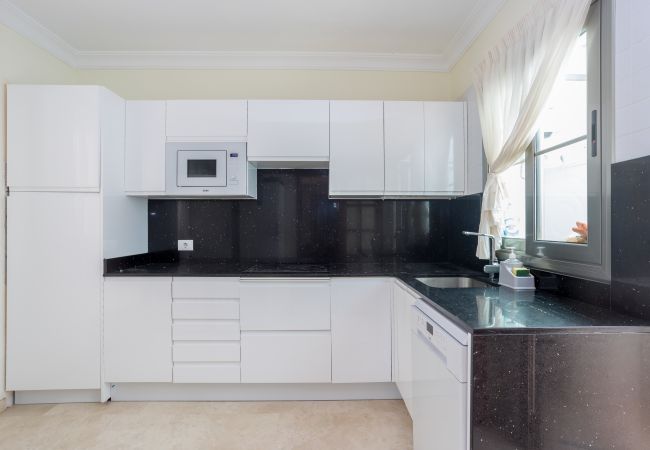 Bungalow in Mogán - 3BR Valley Dreamhouse -Solarium Terrace AirCon & P Bungalow in Mogán - 3BR Valley Dreamhouse -Solarium Terrace AirCon & P