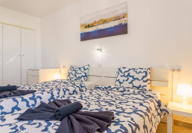 Apartment in Arona - Suntower Arona - Seaviews & Pool - next to beach Apartment in Arona - Suntower Arona - Seaviews & Pool - next to beach