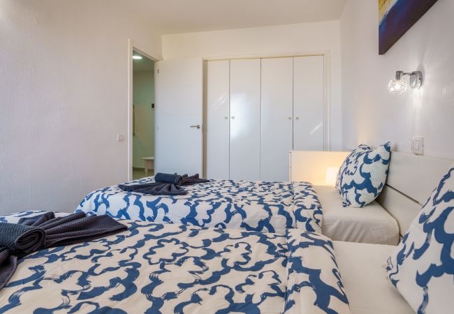 Apartment in Arona - Suntower Arona - Seaviews & Pool - next to beach Apartment in Arona - Suntower Arona - Seaviews & Pool - next to beach