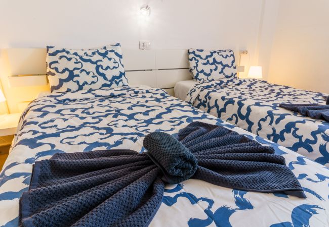 Apartment in Arona - Suntower Arona - Seaviews & Pool - next to beach Apartment in Arona - Suntower Arona - Seaviews & Pool - next to beach