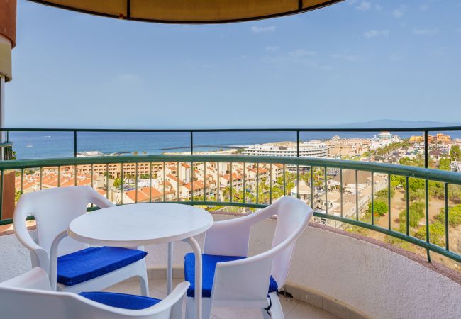 Apartment in Arona - Suntower Arona - Seaviews & Pool - next to beach Apartment in Arona - Suntower Arona - Seaviews & Pool - next to beach