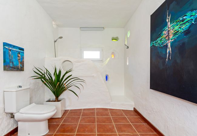 House in Las BreƱas - Bohemian Art House - 2BR in Yaiza & Garden House in Las BreƱas - Bohemian Art House - 2BR in Yaiza & Garden