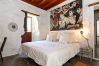 House in Las Breñas - Bohemian Art House - 2BR in Yaiza & Garden