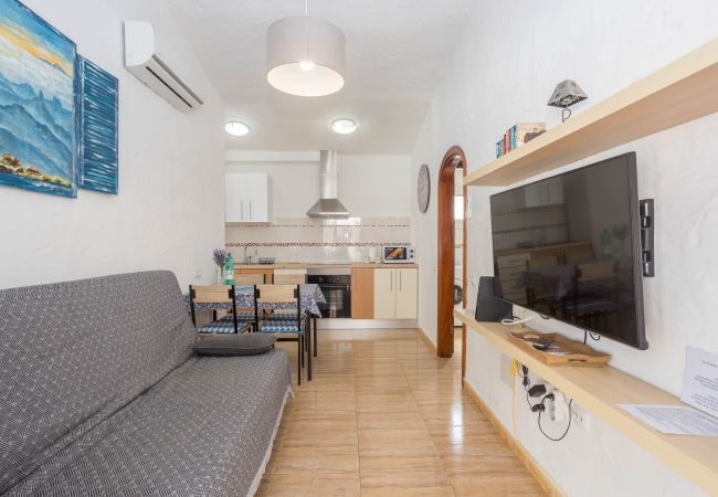 Apartment in San Bartolomé de Tirajana - Bungalow Playa del Inglés-Terrace & Pool Apartment in San Bartolomé de Tirajana - Bungalow Playa del Inglés-Terrace & Pool