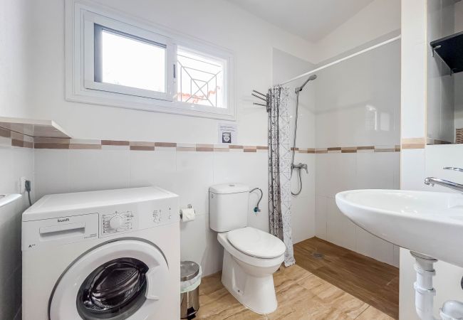 Apartment in San Bartolomé de Tirajana - Bungalow Playa del Inglés-Terrace & Pool Apartment in San Bartolomé de Tirajana - Bungalow Playa del Inglés-Terrace & Pool