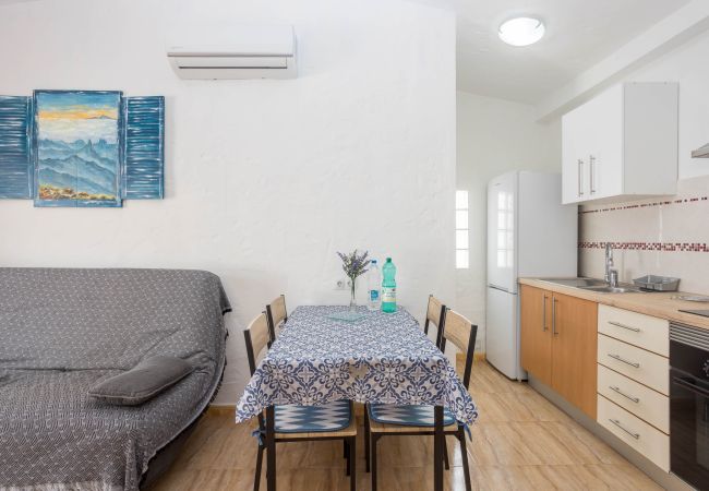 Apartment in San Bartolomé de Tirajana - Bungalow Playa del Inglés-Terrace & Pool Apartment in San Bartolomé de Tirajana - Bungalow Playa del Inglés-Terrace & Pool