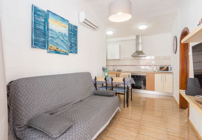 Apartment in San Bartolomé de Tirajana - Bungalow Playa del Inglés-Terrace & Pool Apartment in San Bartolomé de Tirajana - Bungalow Playa del Inglés-Terrace & Pool