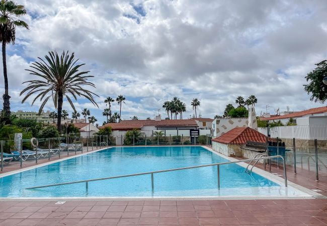 Apartment in San Bartolomé de Tirajana - Bungalow Playa del Inglés-Terrace & Pool Apartment in San Bartolomé de Tirajana - Bungalow Playa del Inglés-Terrace & Pool