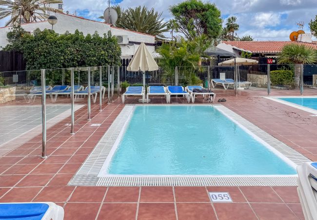 Apartment in San Bartolomé de Tirajana - Bungalow Playa del Inglés-Terrace & Pool Apartment in San Bartolomé de Tirajana - Bungalow Playa del Inglés-Terrace & Pool
