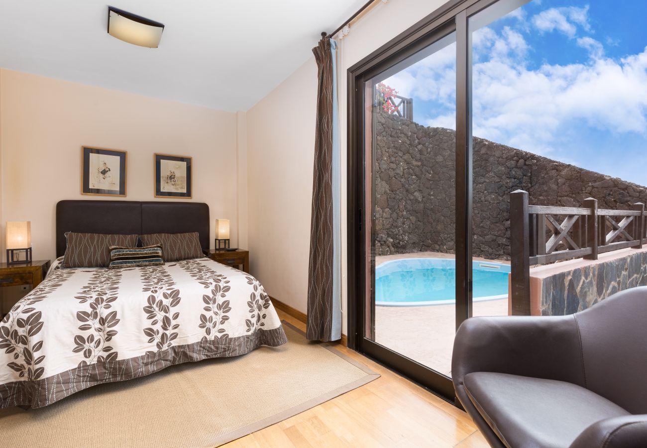 Chalet in Pájara - 3BR Jandía House - Private Pool, Seaviews & Golf Chalet in Pájara - 3BR Jandía House - Private Pool, Seaviews & Golf