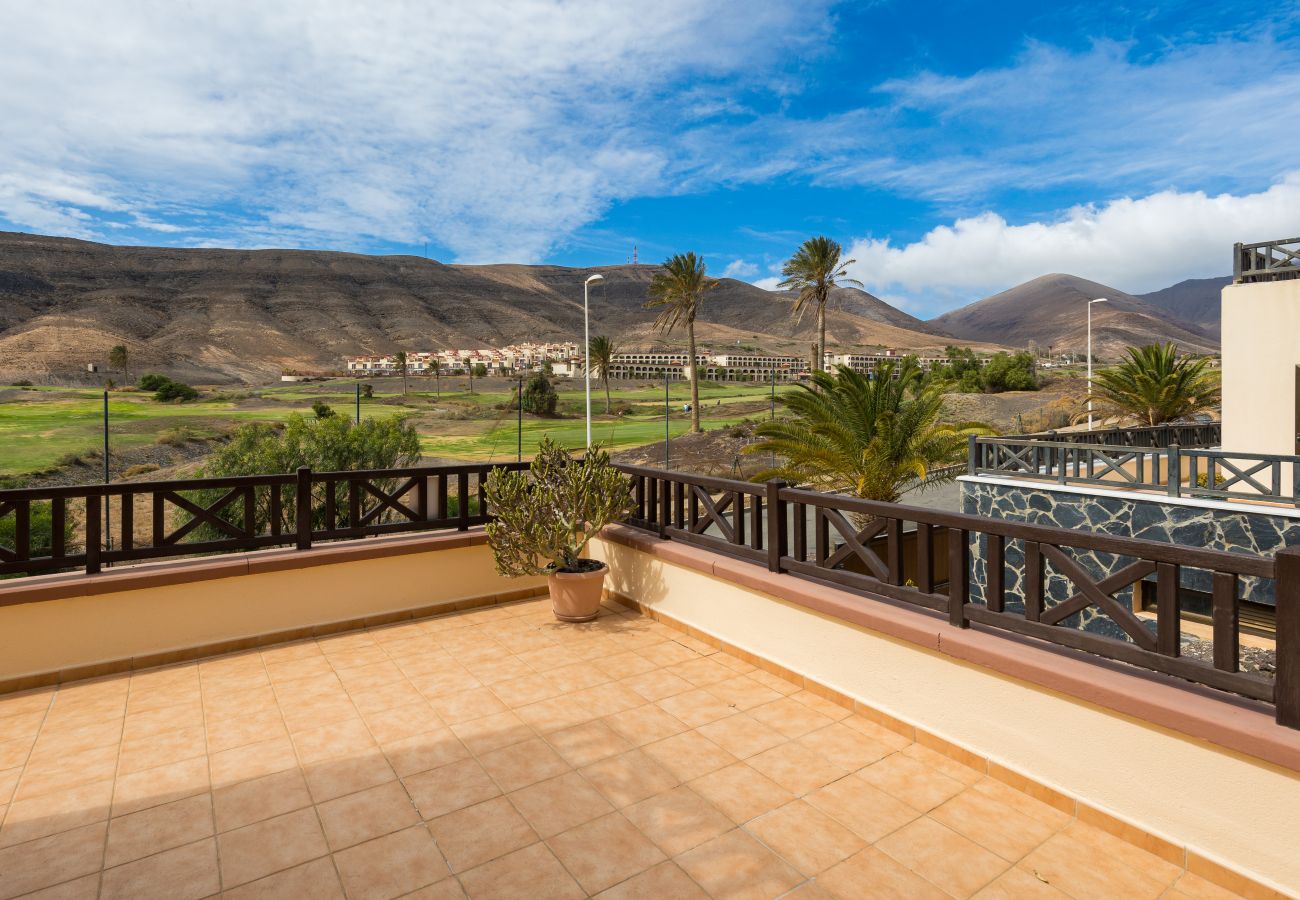 Chalet in Pájara - 3BR Jandía House - Private Pool, Seaviews & Golf Chalet in Pájara - 3BR Jandía House - Private Pool, Seaviews & Golf