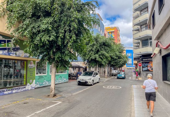 Apartment in Las Palmas de Gran Canaria - 2BR Deluxe Shine Flat - 1min Las Canteras Apartment in Las Palmas de Gran Canaria - 2BR Deluxe Shine Flat - 1min Las Canteras