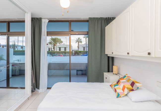 Apartment in San Bartolomé de Tirajana - Home w/ Terrace in Playa del Inglés-Pool & Beach Apartment in San Bartolomé de Tirajana - Home w/ Terrace in Playa del Inglés-Pool & Beach