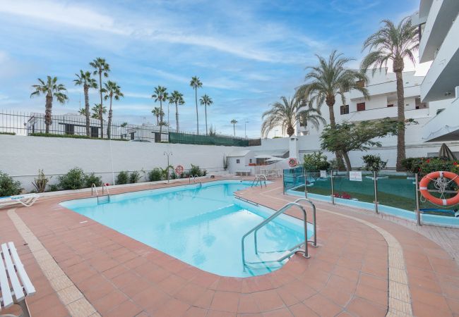 Apartment in San Bartolomé de Tirajana - Home w/ Terrace in Playa del Inglés-Pool & Beach Apartment in San Bartolomé de Tirajana - Home w/ Terrace in Playa del Inglés-Pool & Beach