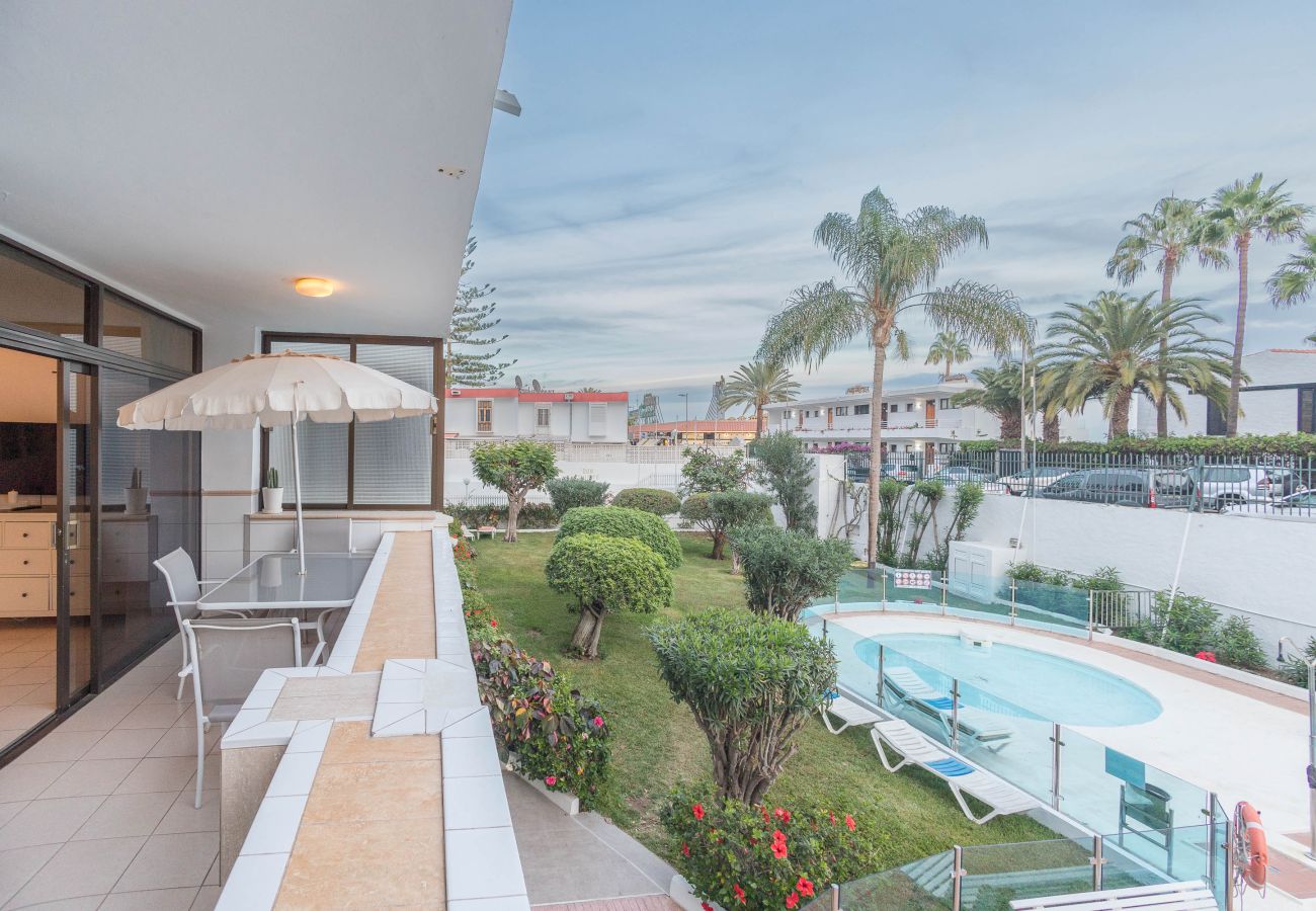 Apartment in San Bartolomé de Tirajana - Home w/ Terrace in Playa del Inglés-Pool & Beach