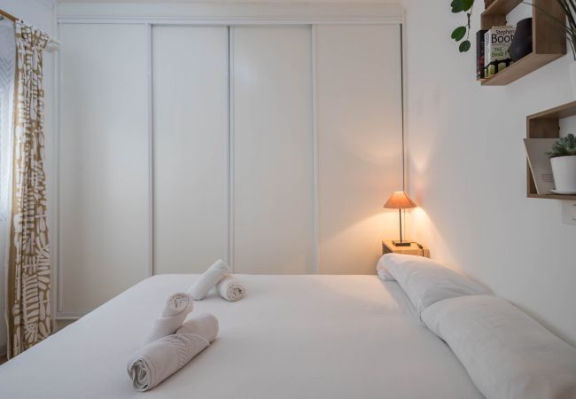 Apartment in Las Palmas de Gran Canaria - Cozy Mesa Y López Home& Courtyard 5' Las Canteras Apartment in Las Palmas de Gran Canaria - Cozy Mesa Y López Home& Courtyard 5' Las Canteras