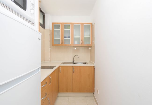 Apartment in Playa del Ingles - Las Arenas Cosy Flat - Balcony & AC Apartment in Playa del Ingles - Las Arenas Cosy Flat - Balcony & AC