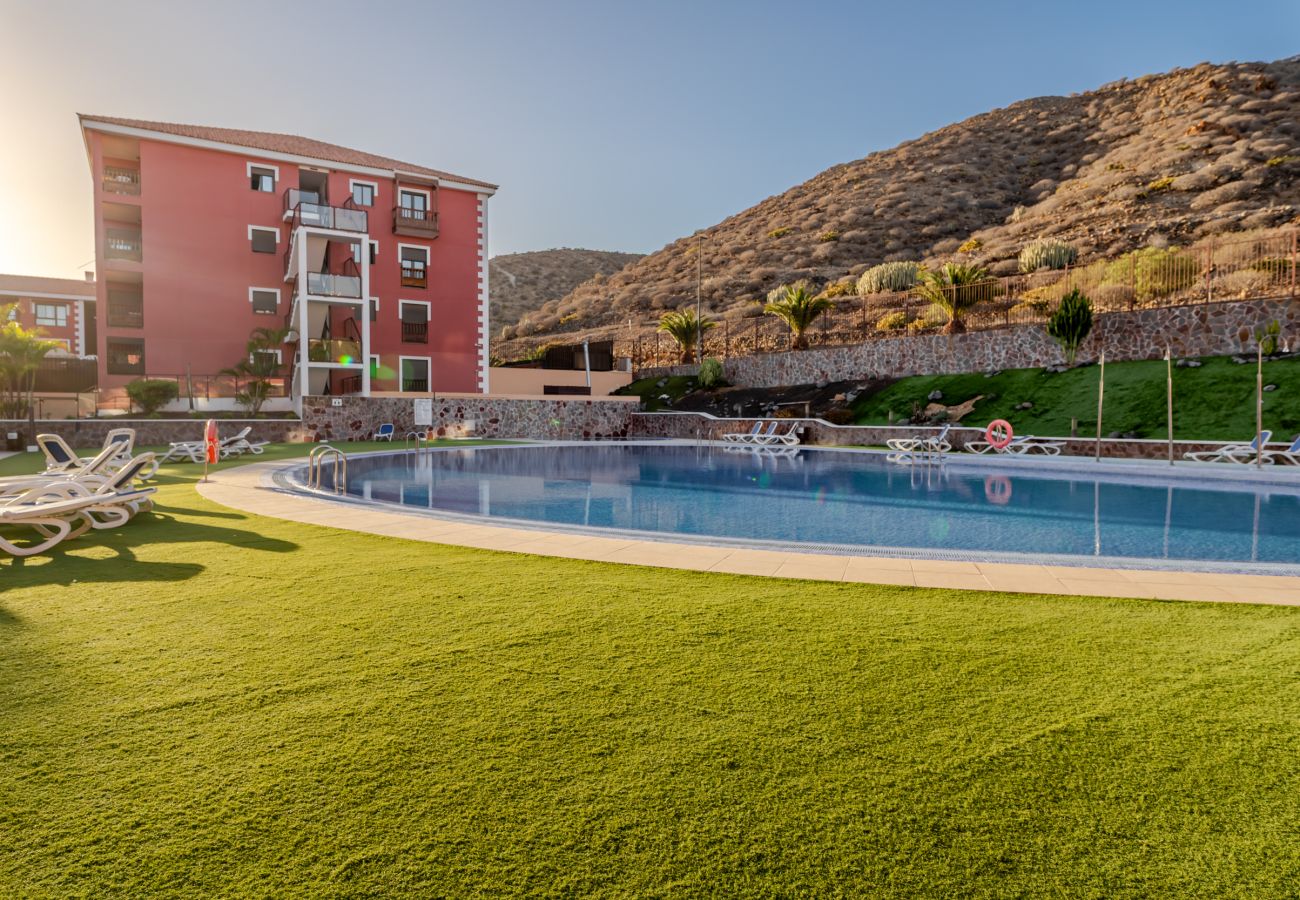Apartment in Arona - El Mocan Deluxe House - Padel, Pool & Terrace Apartment in Arona - El Mocan Deluxe House - Padel, Pool & Terrace