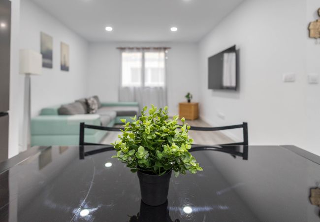 Apartment in Las Palmas de Gran Canaria - 2BR Sweet Flat Renovated Apartment in Las Palmas de Gran Canaria - 2BR Sweet Flat Renovated