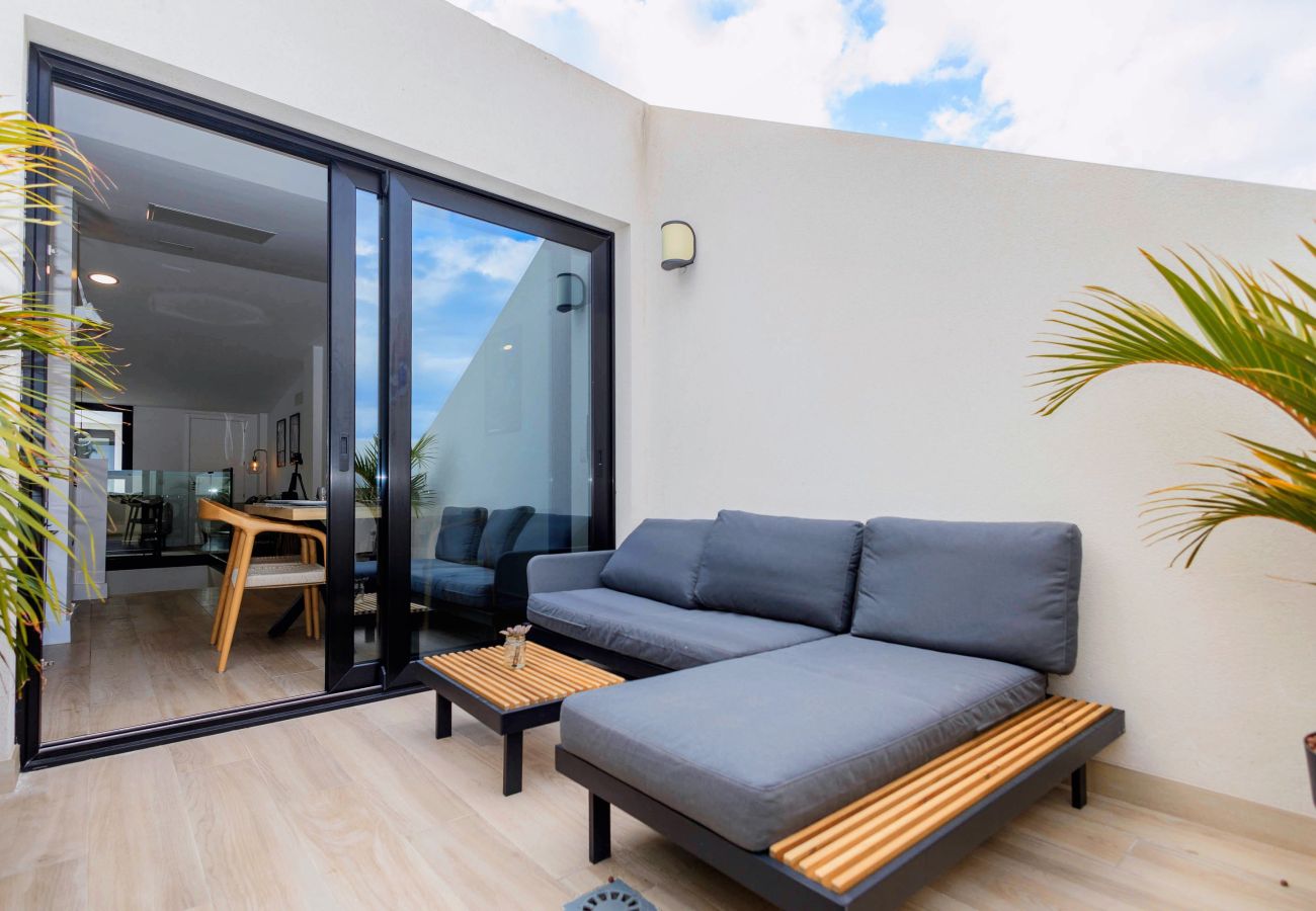 Apartment in Las Palmas de Gran Canaria - 3BR Portview Luxury Penthouse & Terrace Apartment in Las Palmas de Gran Canaria - 3BR Portview Luxury Penthouse & Terrace