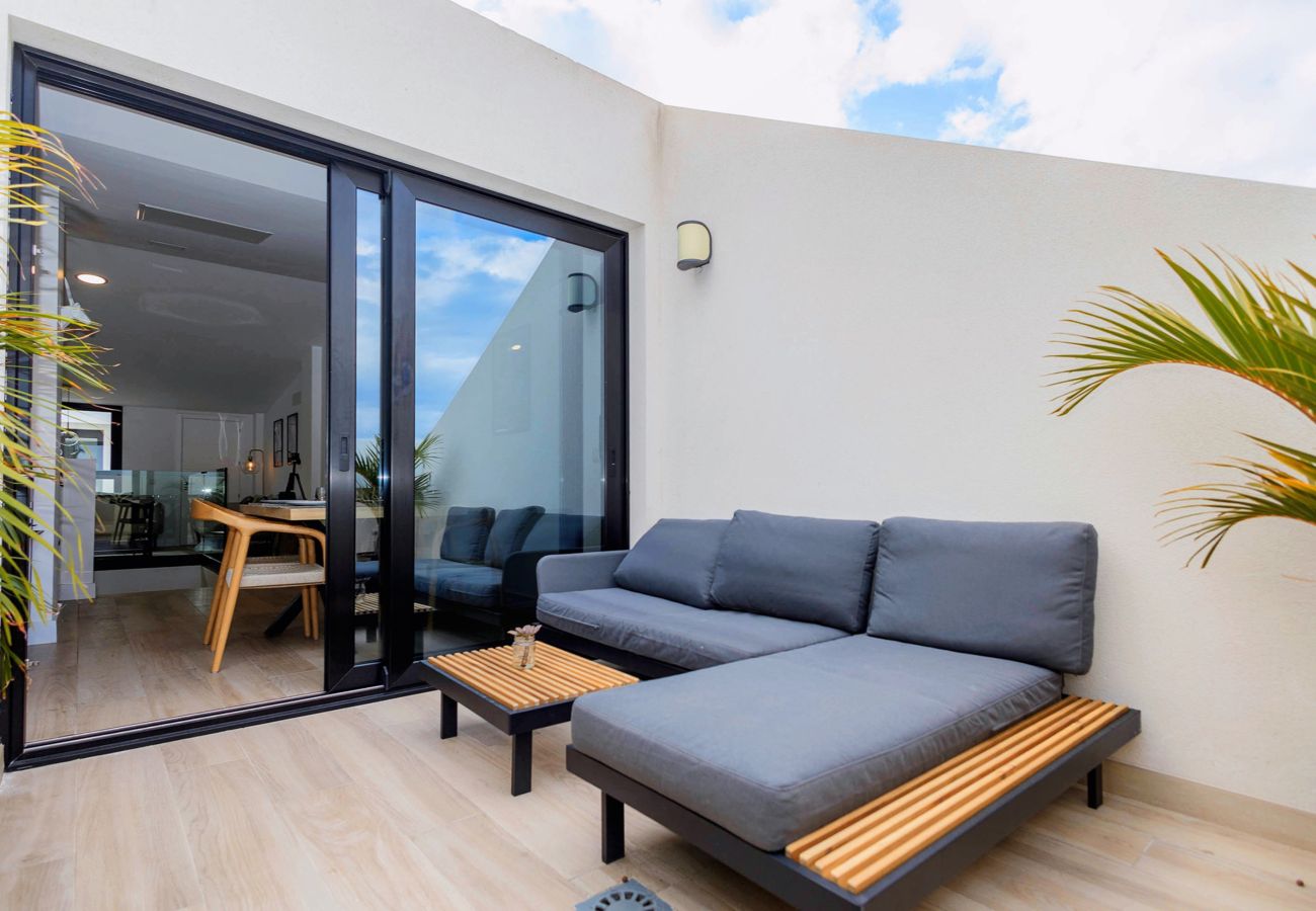 Apartment in Las Palmas de Gran Canaria - 3BR Portview Luxury Penthouse & Terrace Apartment in Las Palmas de Gran Canaria - 3BR Portview Luxury Penthouse & Terrace