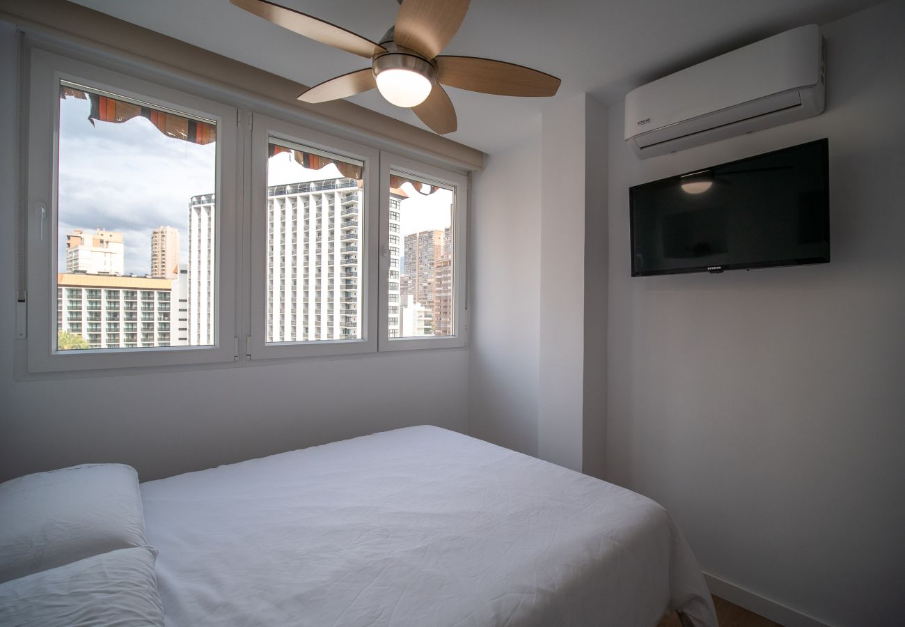 Apartment in Benidorm - 2BR Ocean II Flat - Parking & 2’ to Levante Beach Apartment in Benidorm - 2BR Ocean II Flat - Parking & 2’ to Levante Beach