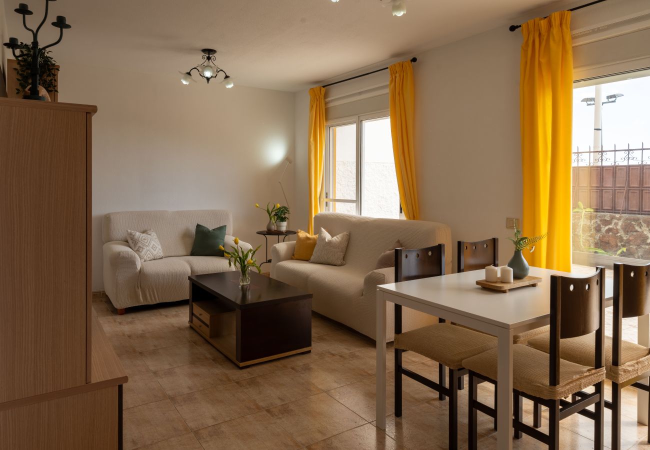 Terraced House in Breña Alta - 3BR Chalet Valley Moon-Seaviews, Terrace & Parking