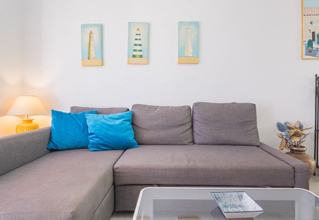Apartment in Arona - 2BR Azahara Dream - Pool & Seaviews Apartment in Arona - 2BR Azahara Dream - Pool & Seaviews