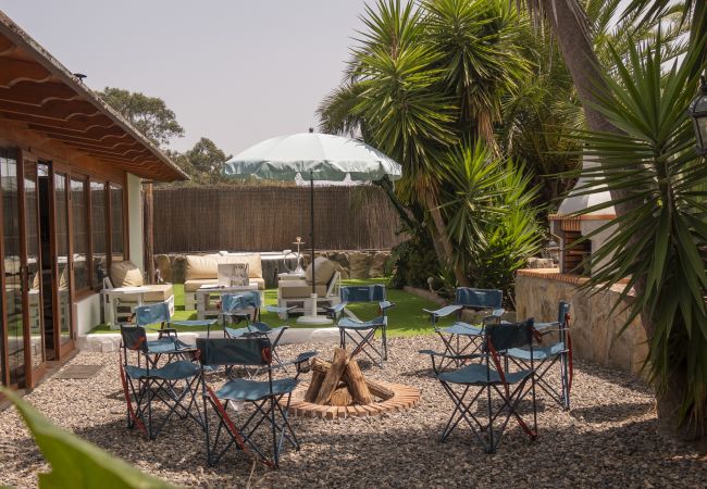 House in Santa María de Guía - 6BR Fire House Sanctuary-Terrace & Barbacue House in Santa María de Guía - 6BR Fire House Sanctuary-Terrace & Barbacue