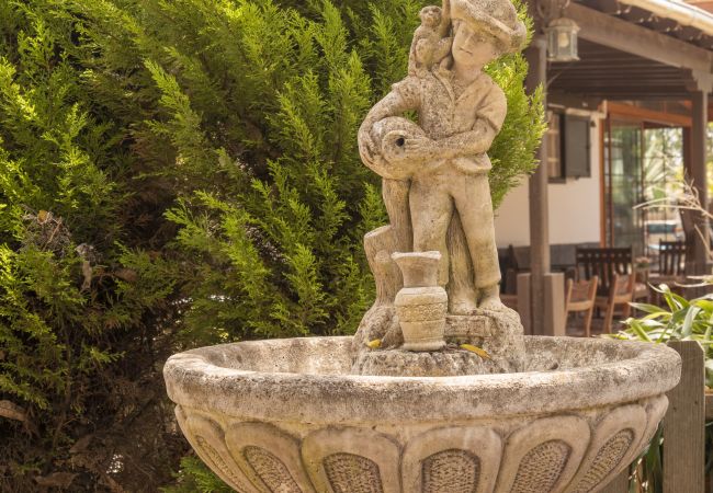 House in Santa María de Guía - 6BR Fire House Sanctuary-Terrace & Barbacue House in Santa María de Guía - 6BR Fire House Sanctuary-Terrace & Barbacue