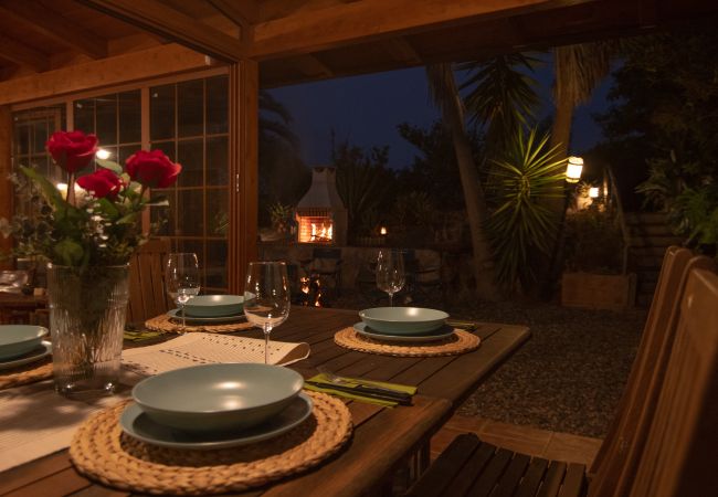 House in Santa María de Guía - 6BR Fire House Sanctuary-Terrace & Barbacue House in Santa María de Guía - 6BR Fire House Sanctuary-Terrace & Barbacue