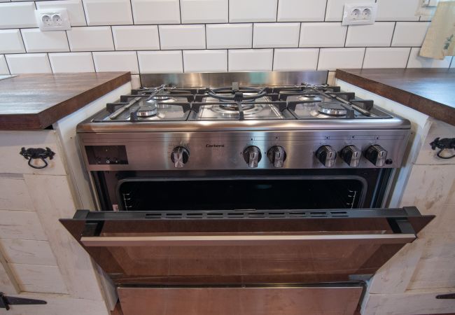 House in Santa María de Guía - 6BR Fire House Sanctuary-Terrace & Barbacue House in Santa María de Guía - 6BR Fire House Sanctuary-Terrace & Barbacue