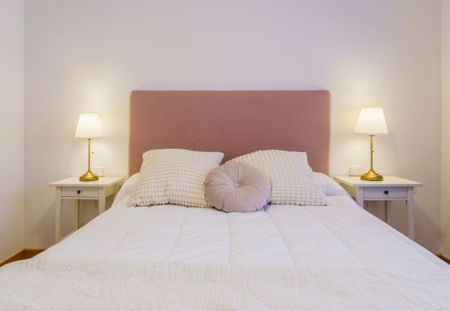 Rent by room in Santa Cruz de Tenerife - Living Sol - Centric Urban Room 5 Rent by room in Santa Cruz de Tenerife - Living Sol - Centric Urban Room 5