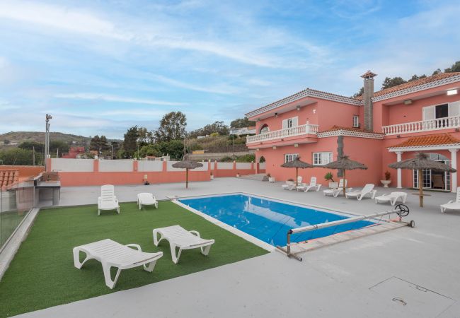 House in Arucas - 4BR Chalet El Romero-Private Pool, BBQ & Chill House in Arucas - 4BR Chalet El Romero-Private Pool, BBQ & Chill