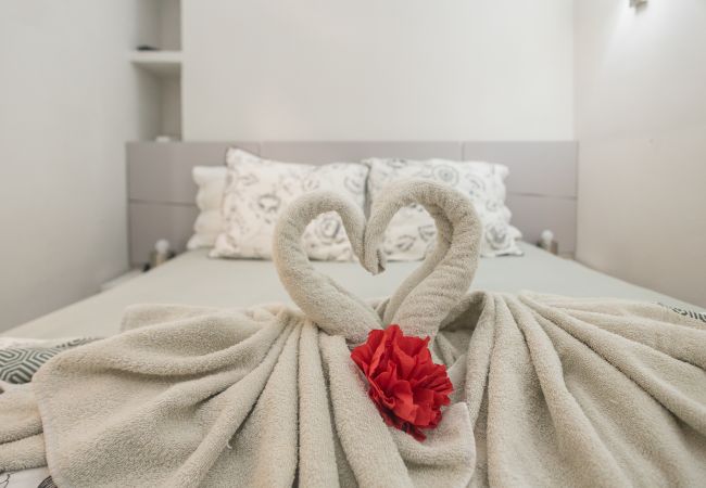 Apartment in Puerto Rico - Sun Port Ocean Views - Renovated & Pool 2 Apartment in Puerto Rico - Sun Port Ocean Views - Renovated & Pool 2