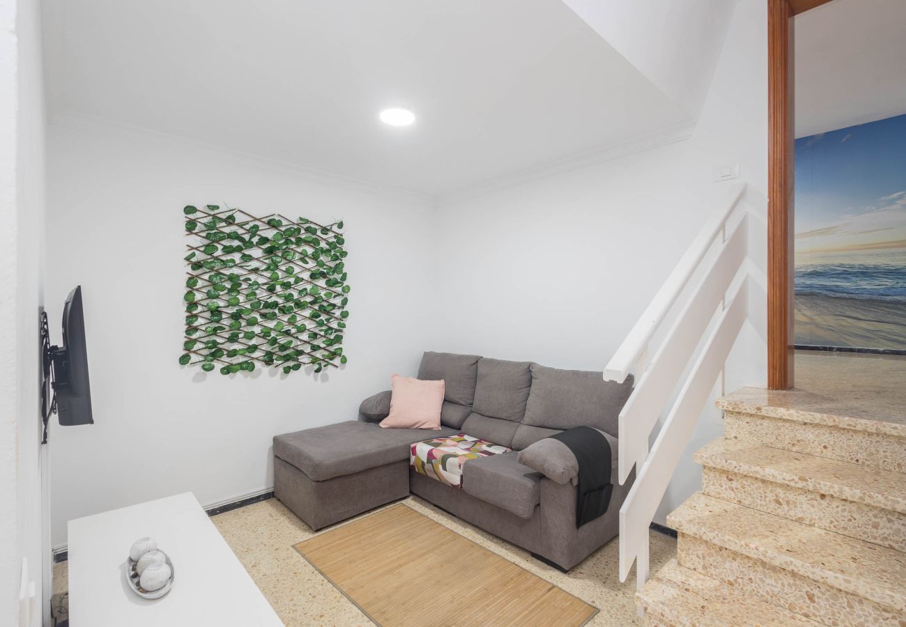 Apartment in Telde - Melenara Beach - Cozy Ground-Floor Flat B