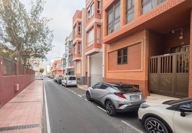 Apartment in Telde - Melenara Beach - Cozy Ground-Floor Flat BIB Apartment in Telde - Melenara Beach - Cozy Ground-Floor Flat BIB