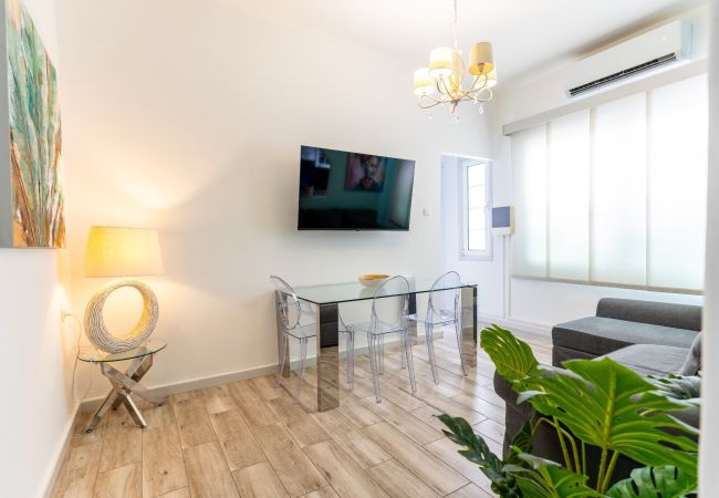 House in Los Llanos de Aridane - 2BR Smile Family Home